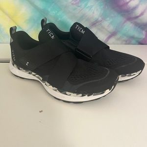 Tiem - Slipstream - Black Geometric Indoor Cycling Shoe Size 7